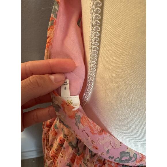 Revolve ASTR Jaidee Dress in Pink Floral Size S Chiffon Halterneck - Picture 4 of 5